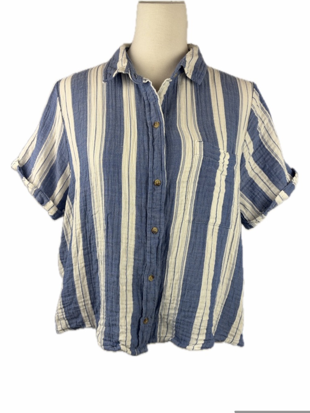 Old Navy Blue Stripe Button Up Top Size L Boxy Cotton Gauzy Coastal Beachy Prep